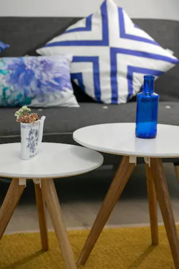 Cosy & Chic Studio Close By Victoria Square Boekarest Buitenkant foto