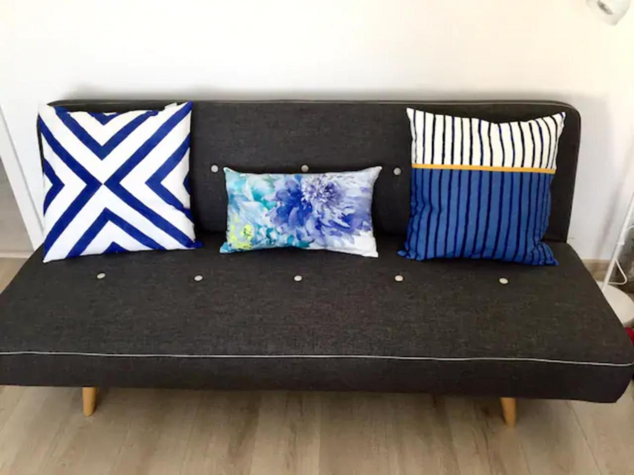 Cosy & Chic Studio Close By Victoria Square Boekarest Buitenkant foto